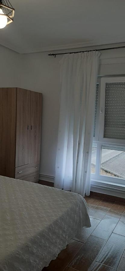 Alojamiento Casa Leon Santoña Eksteriør bilde